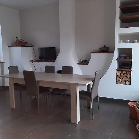 Verzuolo B&B Casa Lilla المظهر الخارجي الصورة
