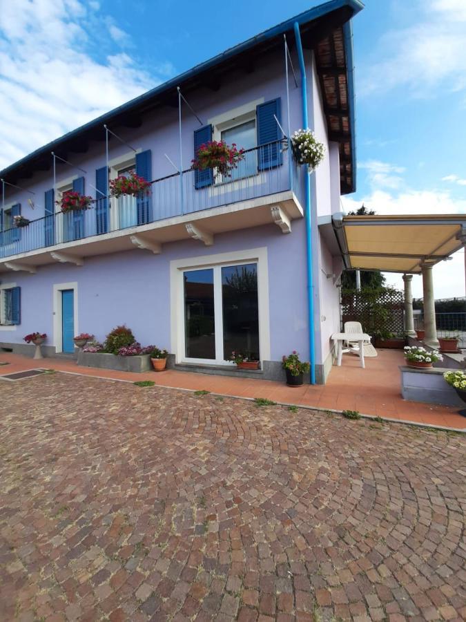 Verzuolo B&B Casa Lilla المظهر الخارجي الصورة