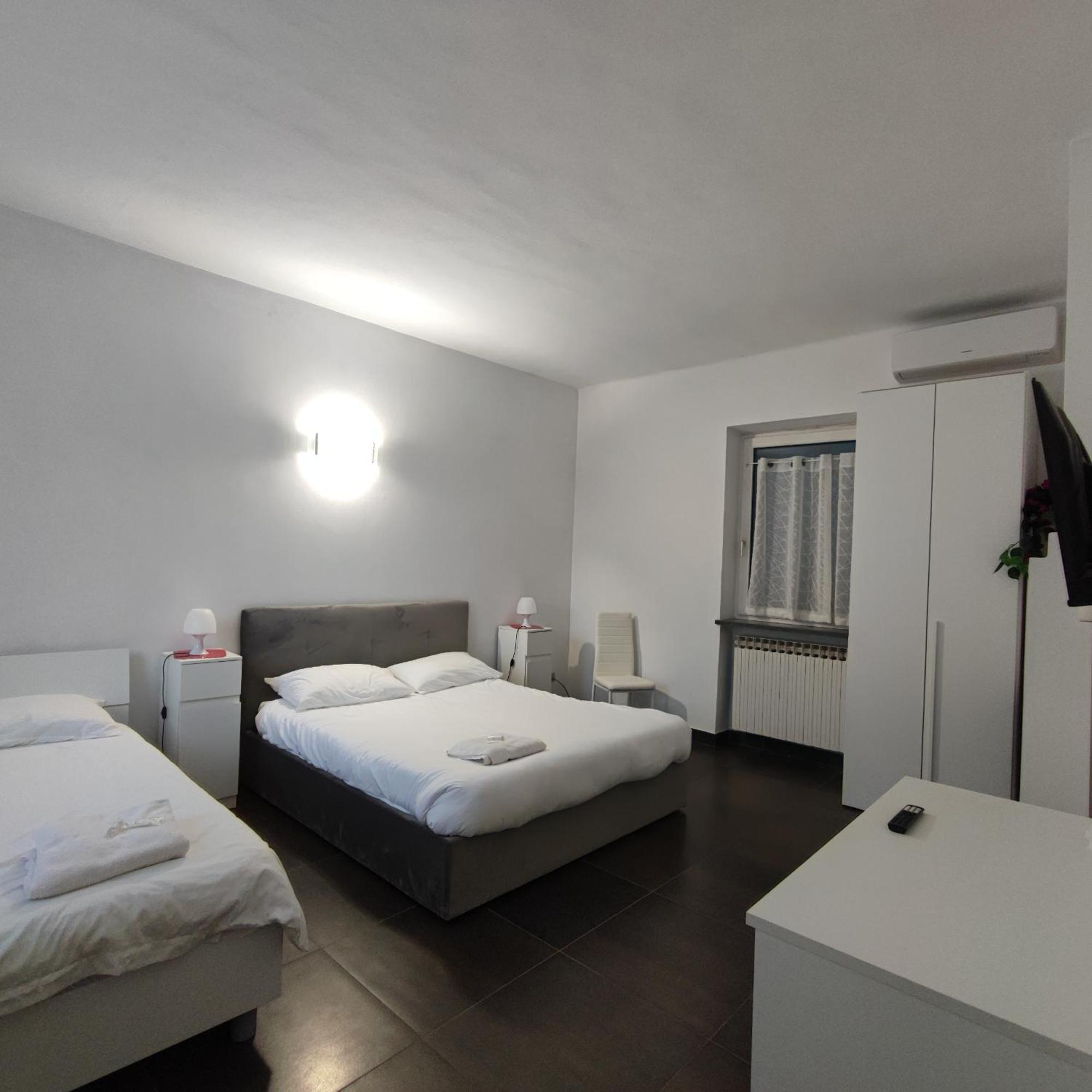Verzuolo B&B Casa Lilla المظهر الخارجي الصورة