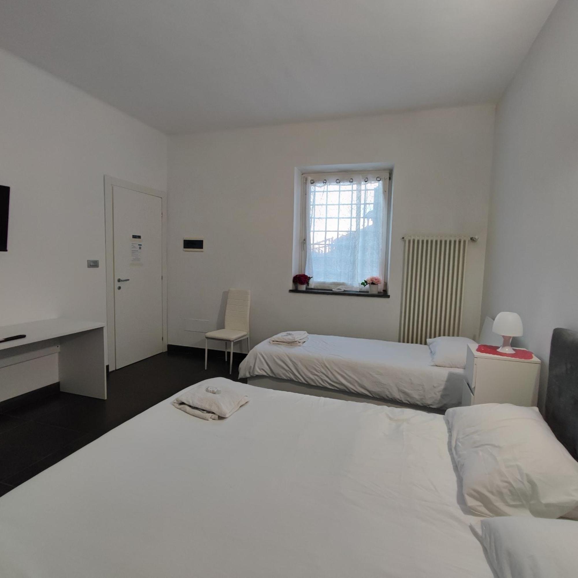 Verzuolo B&B Casa Lilla المظهر الخارجي الصورة